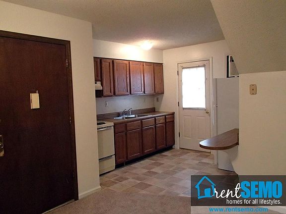 4th image of 2842 Whitener St