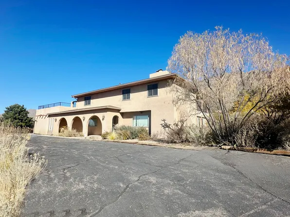 100 Juniper Hill Pl NE, Albuquerque, NM 87122