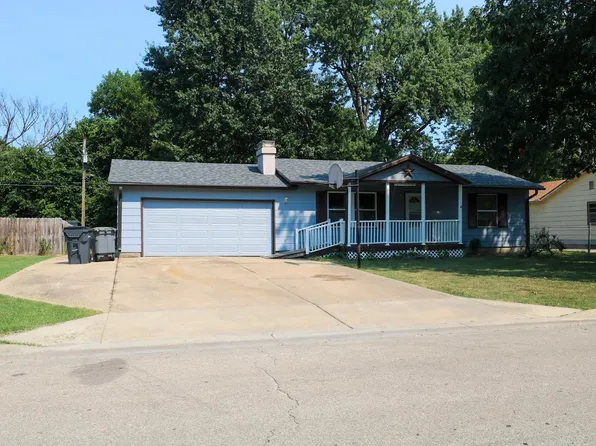 108 S Sylvan St, Emporia, KS 66801