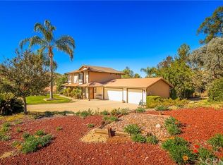 45680 Denizen Heights Rd, Hemet, CA 92544