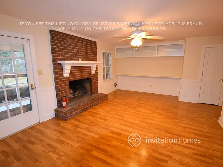 2433 Shipshire Pl — Photo 2