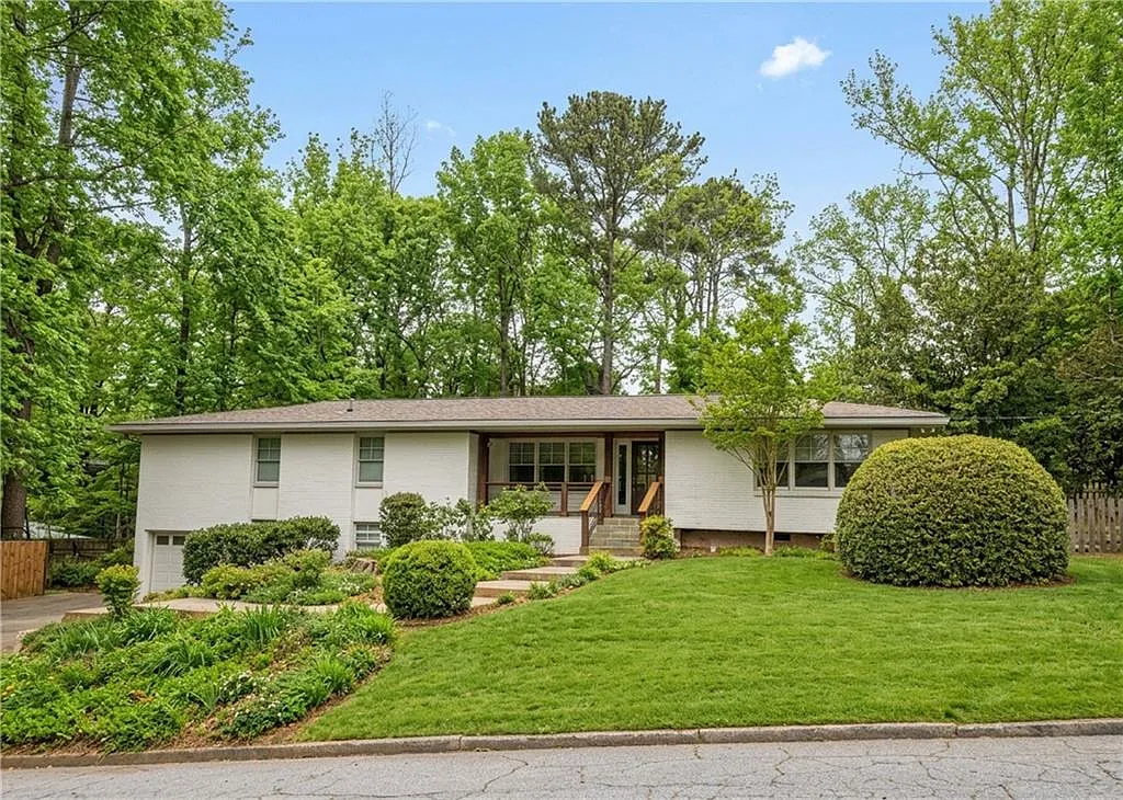 4 bed, 3.0 bath, 1842 sqft, $5,495 — Photo 1