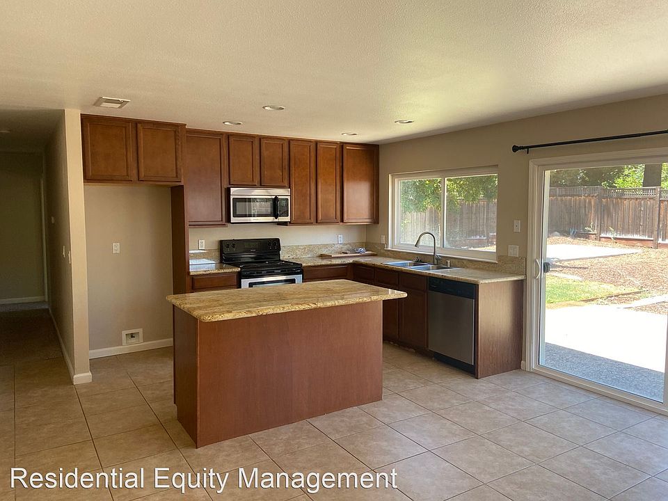 8951 Park Trail Dr, Elk Grove, CA 95624 Zillow