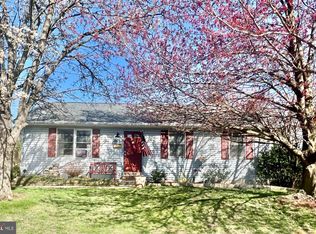 231 School Ln, Elizabethtown, PA 17022