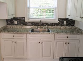 31 Ridgeland Rd, Wallingford, CT 06492