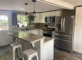 12516 Stage Rd, Akron, NY 14001