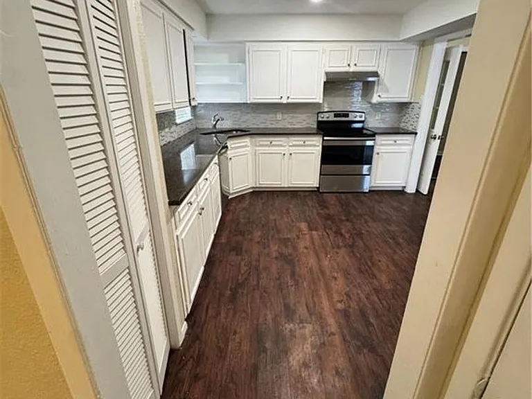 4609 Cornett Dr — Photo 6