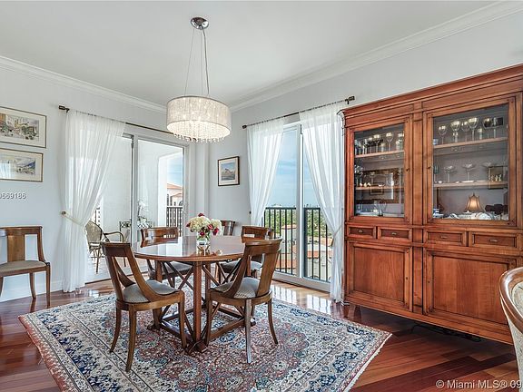 4th image of 10 Aragon Ave Suite 1416