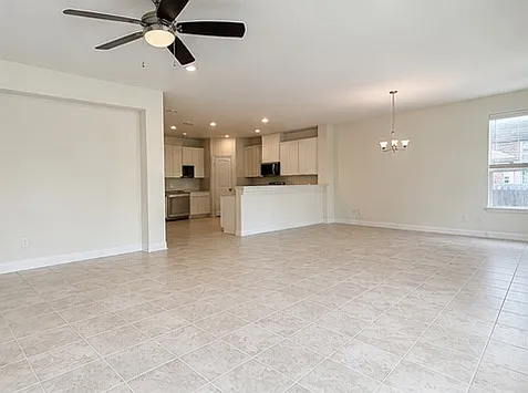 2101 Split Diamond Way — Photo 10