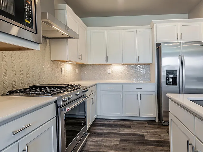 5748 Stone Fly Dr — Photo 8