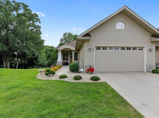 9361 Libby Ln, Eden Prairie, MN 55347