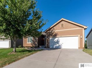 13703 S 14th St, Bellevue, NE 68123