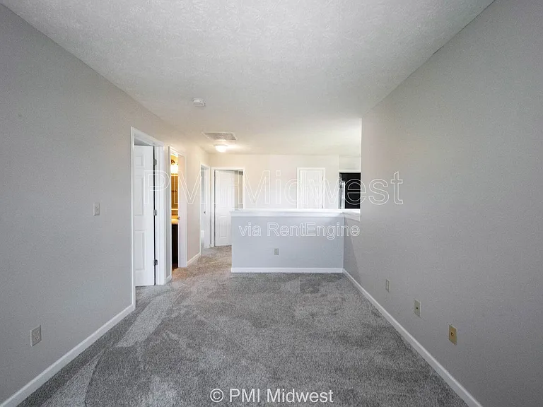8802 Benjamin Ln — Photo 15