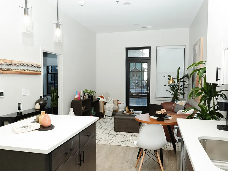 The Partizan | 1BR/1BA | 711 Sq.Ft.