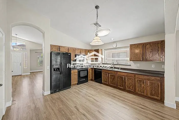 29169 N Rosewood Dr — Photo 8