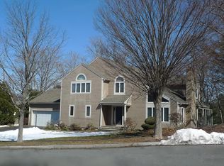 6 Andrews Cir, Wakefield, MA 01880