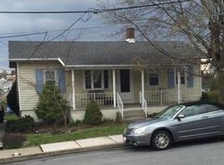 211 Washington St, Nazareth, PA 18064