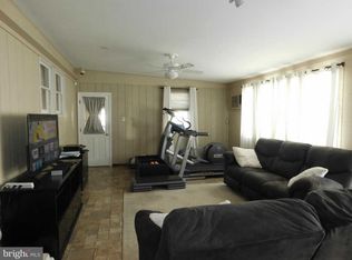 2066 Bridge Rd #3, Schwenksville, PA 19473