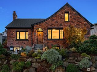 2503 37th Ave W, Seattle, WA 98199