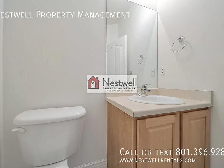 481 E Lana Ct — Photo 35