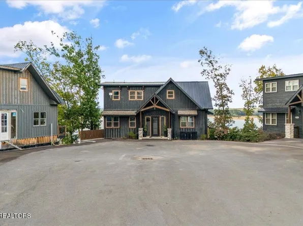 1398 Haven Ln, Sevierville, TN 37876