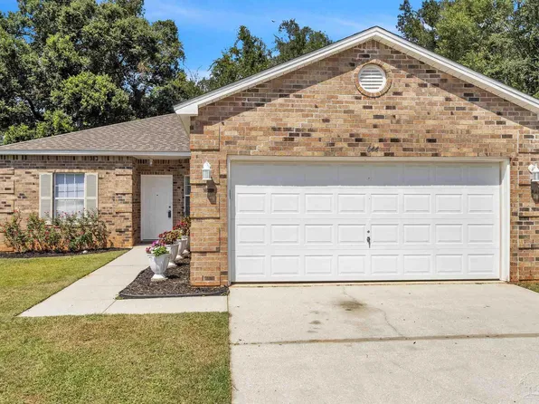 644 Saleta St, Pensacola, FL 32534