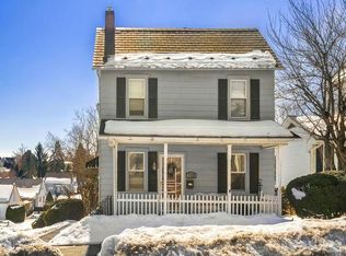 118 E High St, Nazareth, PA 18064