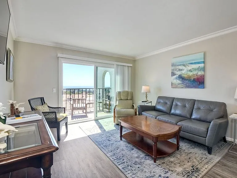 6677 Paseo Del Norte #B — Photo 6