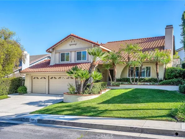 7156 Castle Peak Dr, West Hills, CA 91307