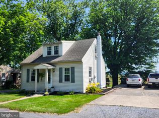 2084 Kramer Mill Rd, Stevens, PA 17578