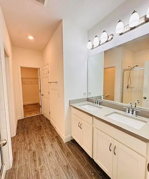 2233 Shadowland Loop — Photo 25