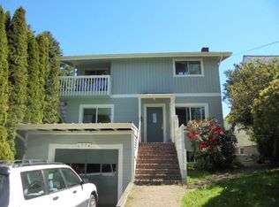1704 Humboldt St, Bellingham, WA 98225