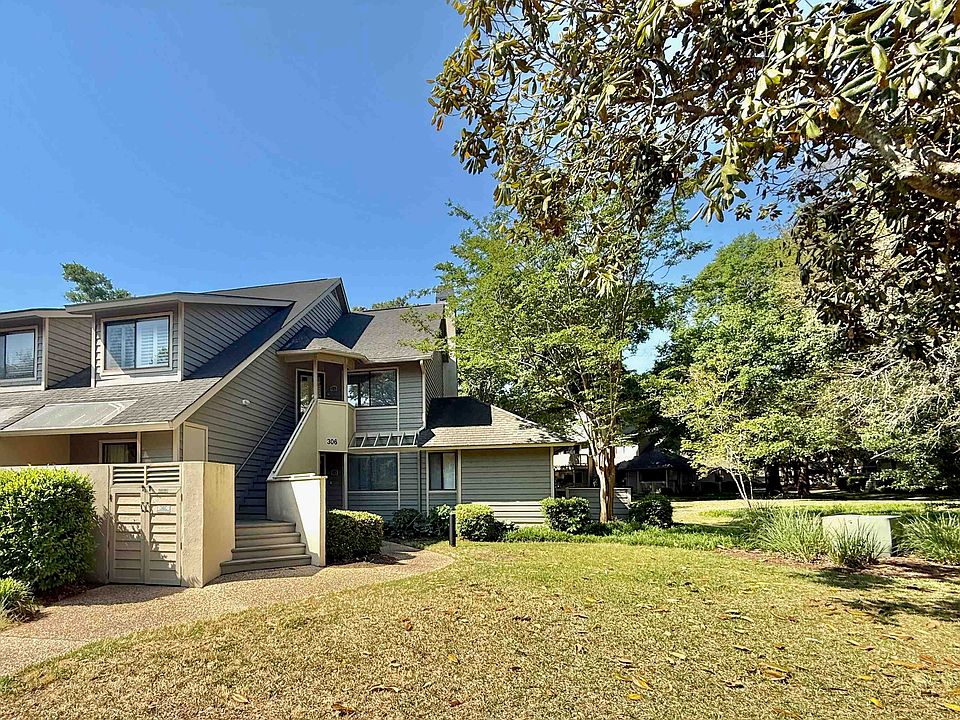 1st image of 306 Westbury Ct. #2-E