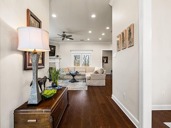 4th image of 145 Ridgeview Trl