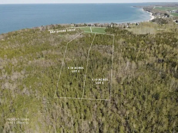 Bay Shore Dr #3, Egg Harbor, WI 54209