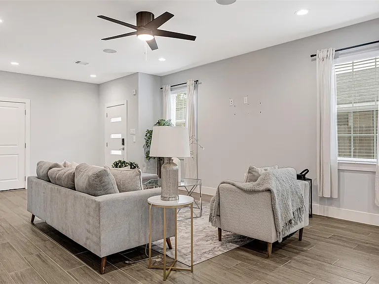 10021 Alfred Ln #A — Photo 6