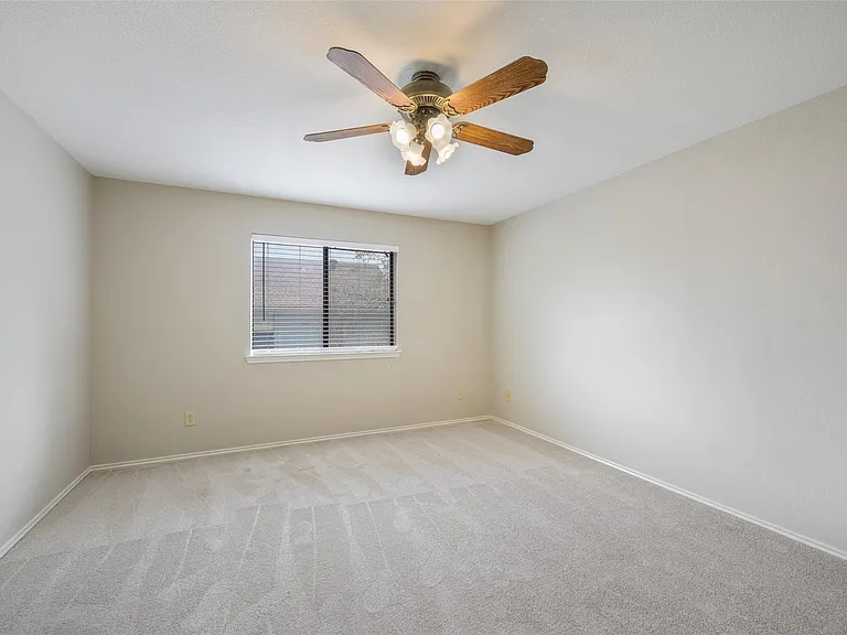 3404 Napolean Ct — Photo 19