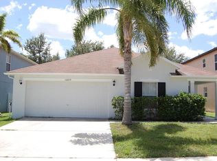 16824 Rising Star Dr, Clermont, FL 34714