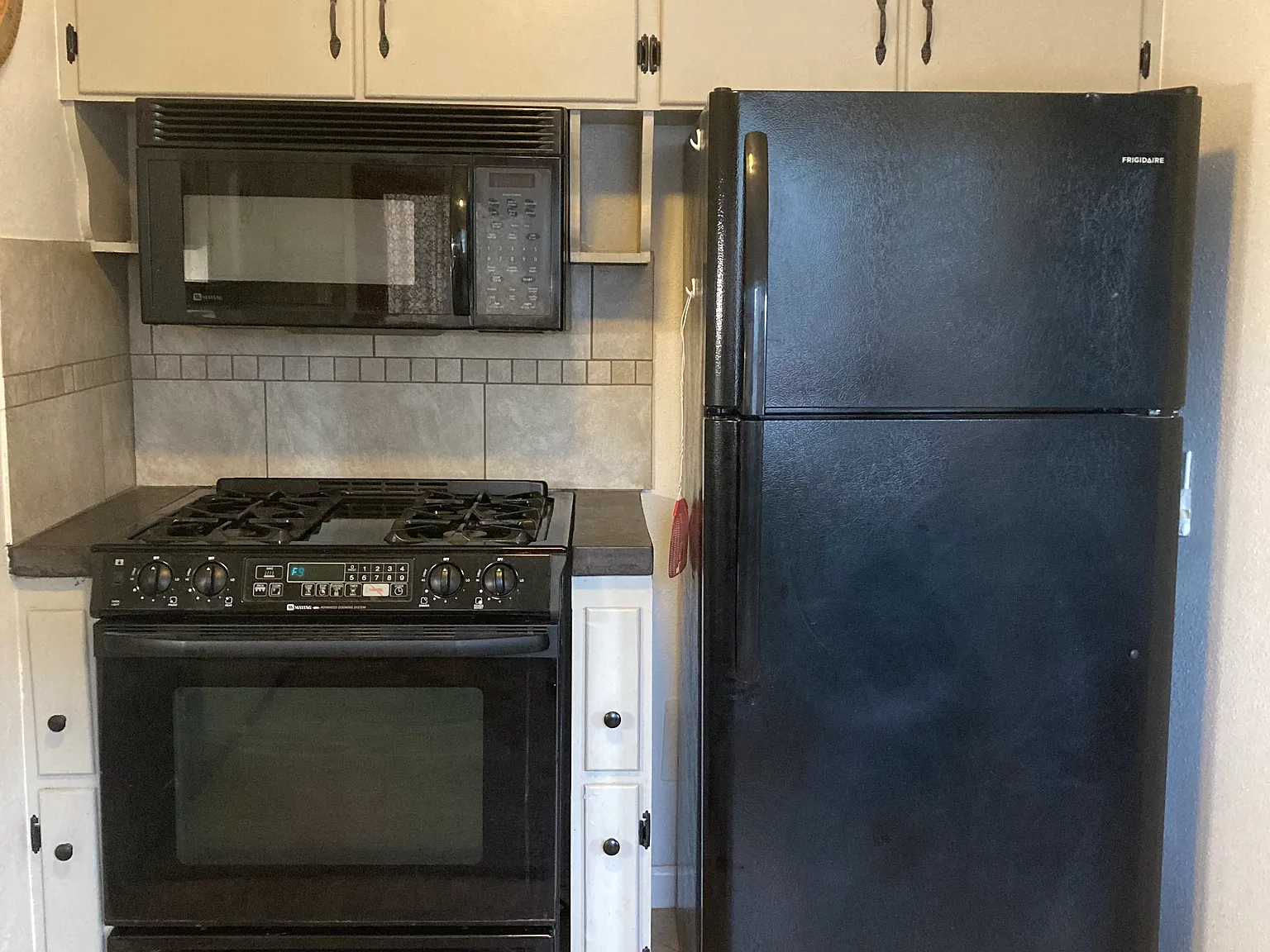 2 bed, 950 sqft, $1,250 — Photo 4