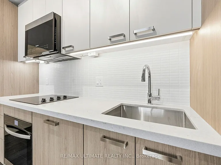 20 Soudan Ave #3411 — Photo 17