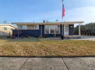 2641 Emeline St, Trenton, MI 48183