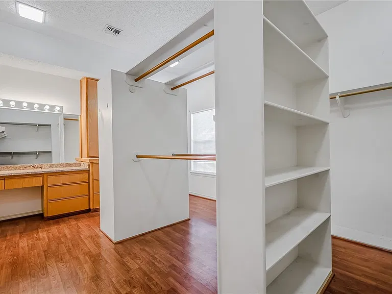 5917 Harvest Hill Rd — Photo 27