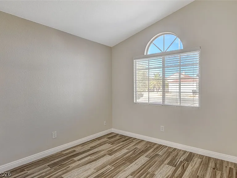 1331 Frost Flower Dr — Photo 30
