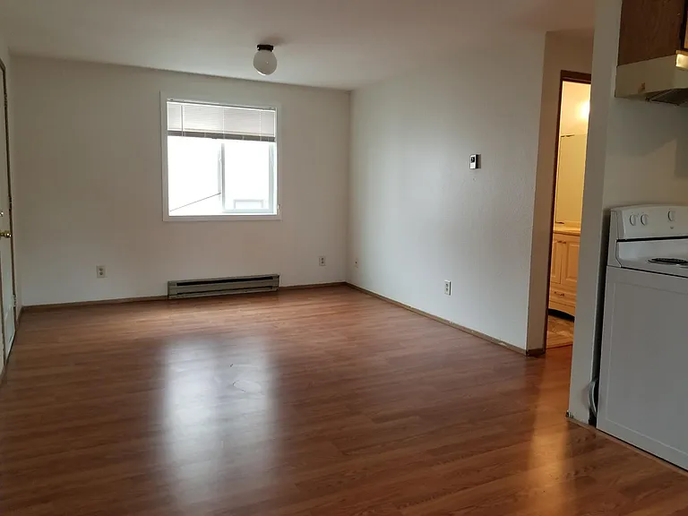 4423 Corliss Ave N #5 — Photo 12