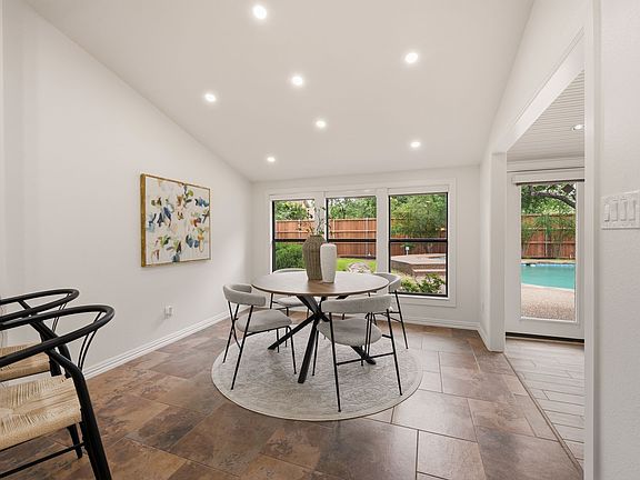 5th image of 7609 N Forty Rd
