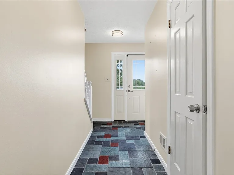 1519 Hastings Mill Rd — Photo 16