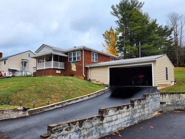 814 Cumberland St, Marion, VA 24354