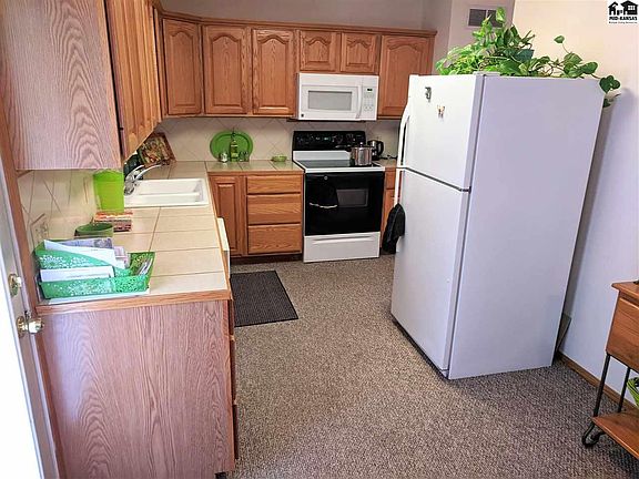 5th image of 1204 E 56th Ave