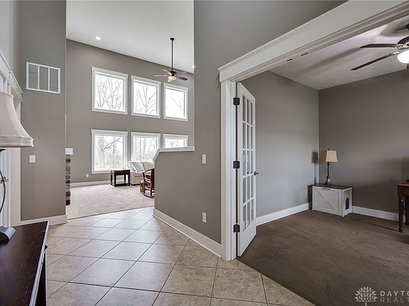5th image of 7420 Silver Lake Dr