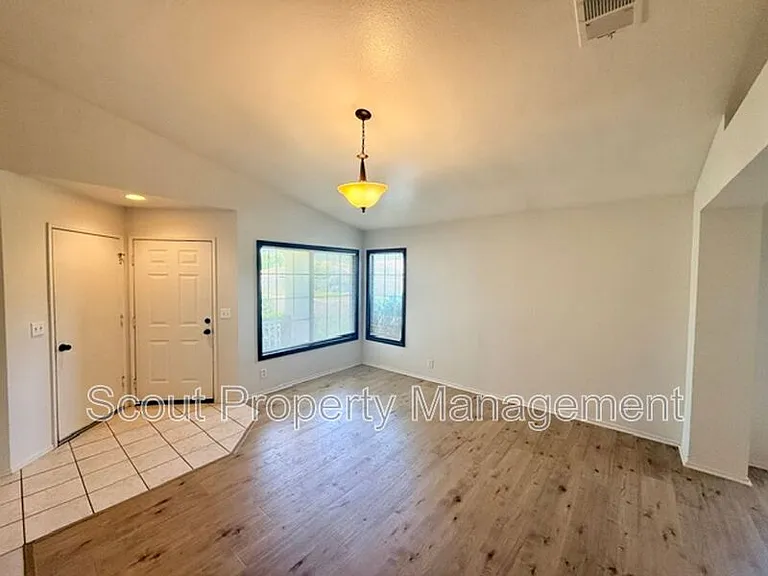 45369 Tejon Ct — Photo 6